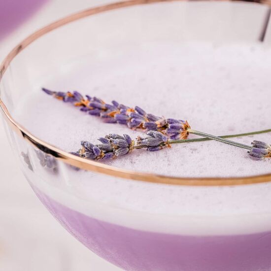 5-Minute Empress Gin Sour Cocktail