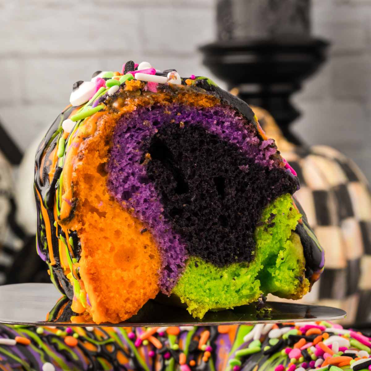 Halloween Bundt Cake