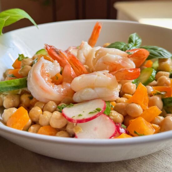 Shrimp and Chickpea Salad