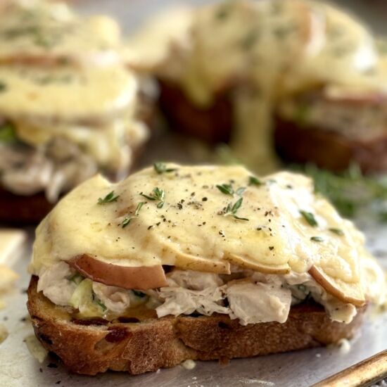 Smokey Chicken and Apple Melts
