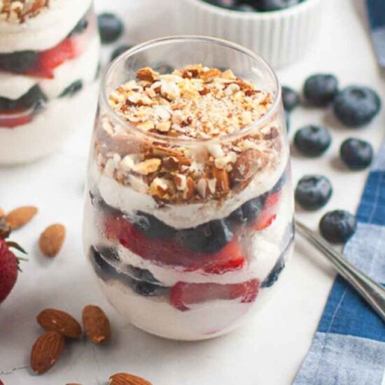 Low Carb Berry Cream Dessert Cups