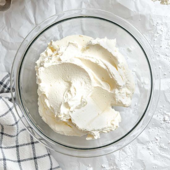 Mascarpone Whipped Cream