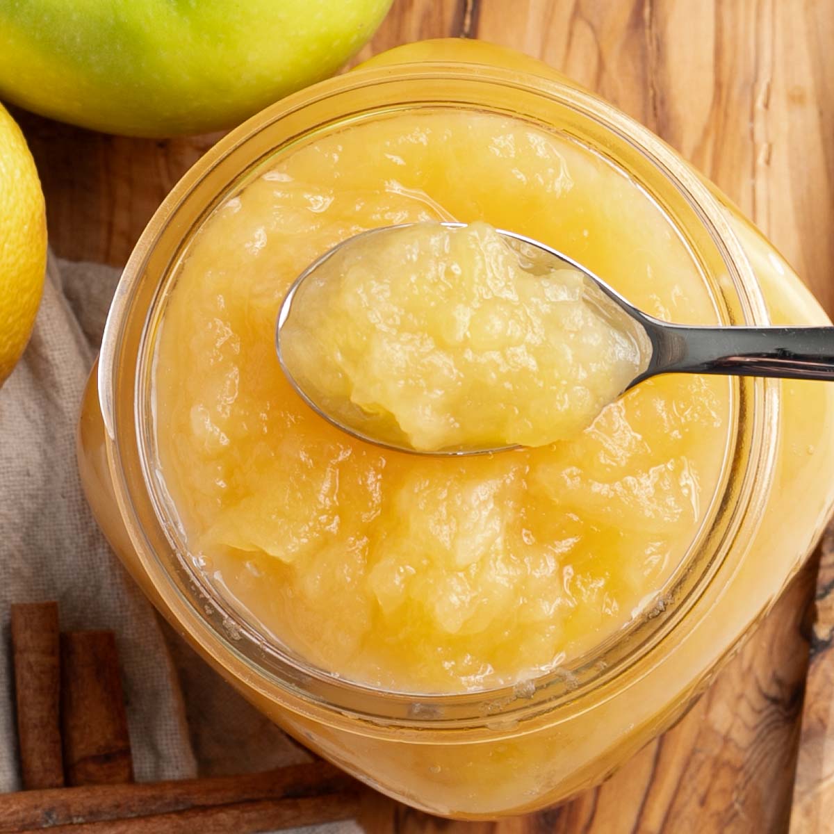 No Sugar 3-Ingredients Applesauce