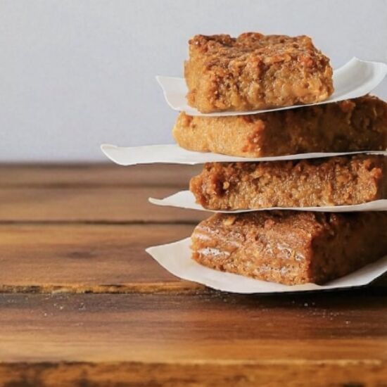Sticky Gingerbread Traybake