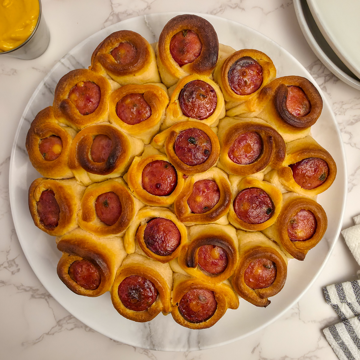 Pull Apart Pigs in a Blanket