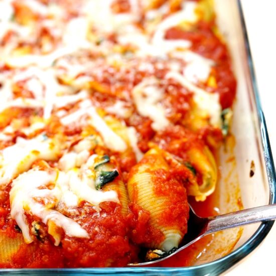 Spinach And Ricotta Stuffed Shells