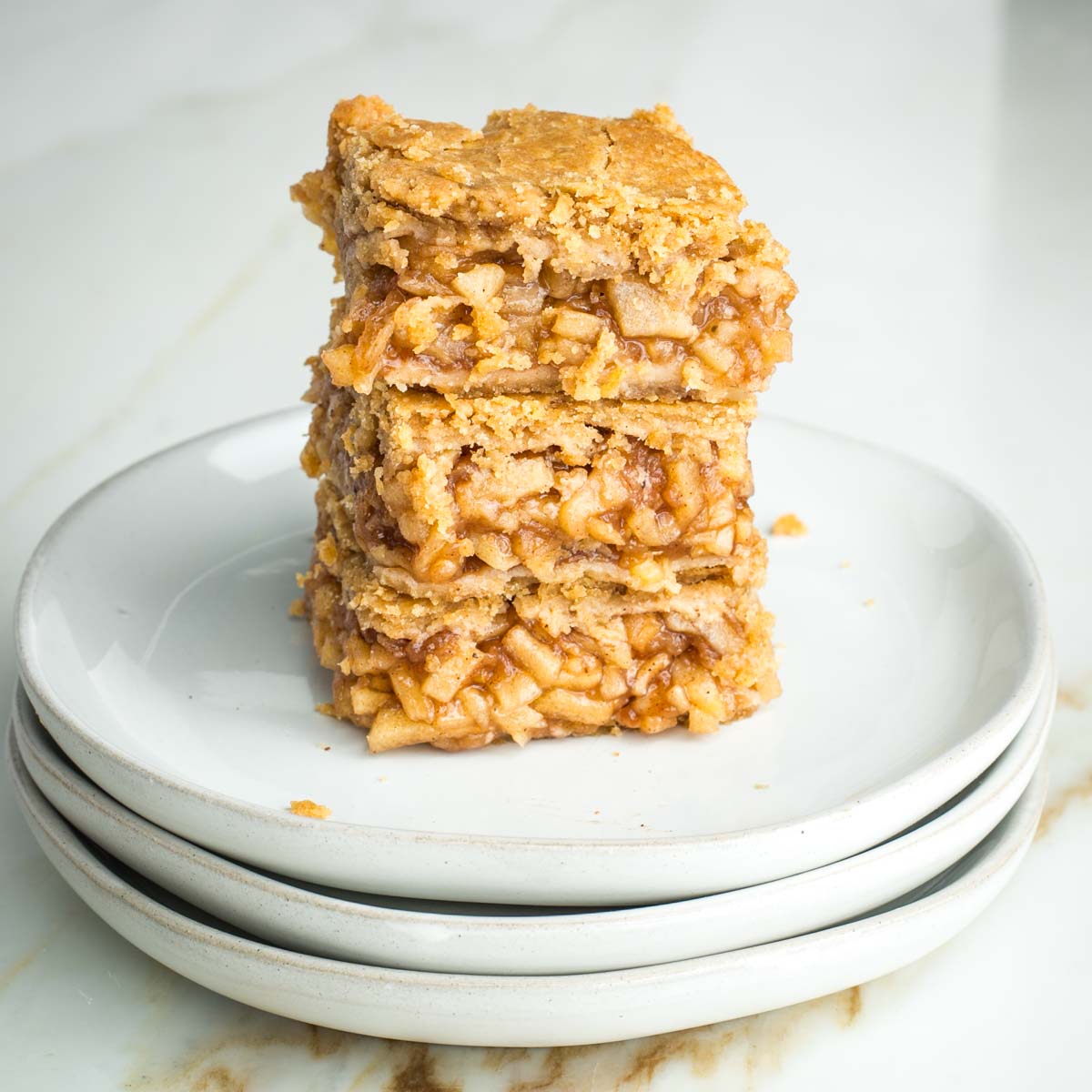 Vegan Apple Pie Bars