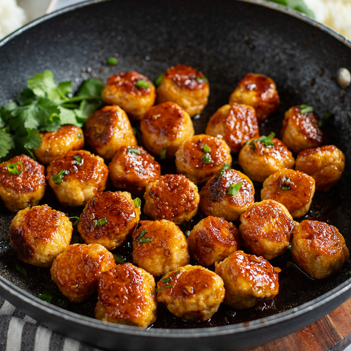 Chicken Meatballs With Honey Garlic