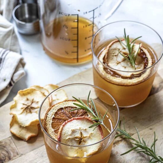Homemade Apple Cider Syrup