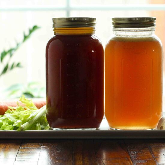 Homemade Bone Broth – Beef/Chicken
