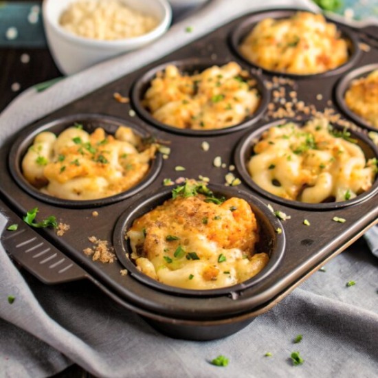Mac and Cheese Poppers