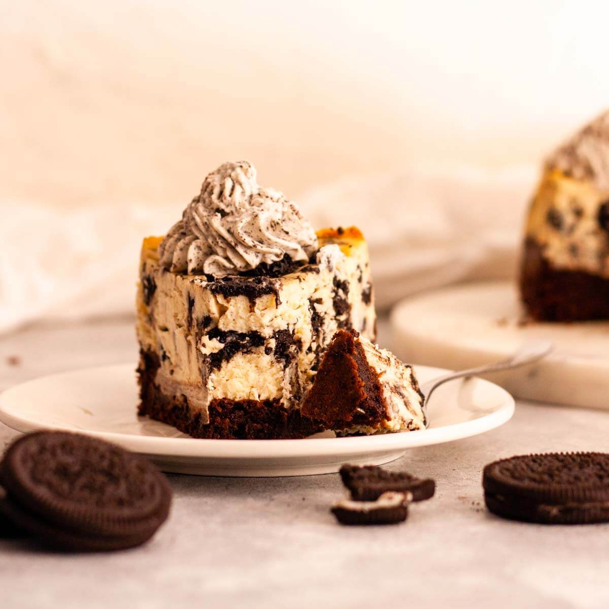 Easy Oreo Brownie Cheesecake