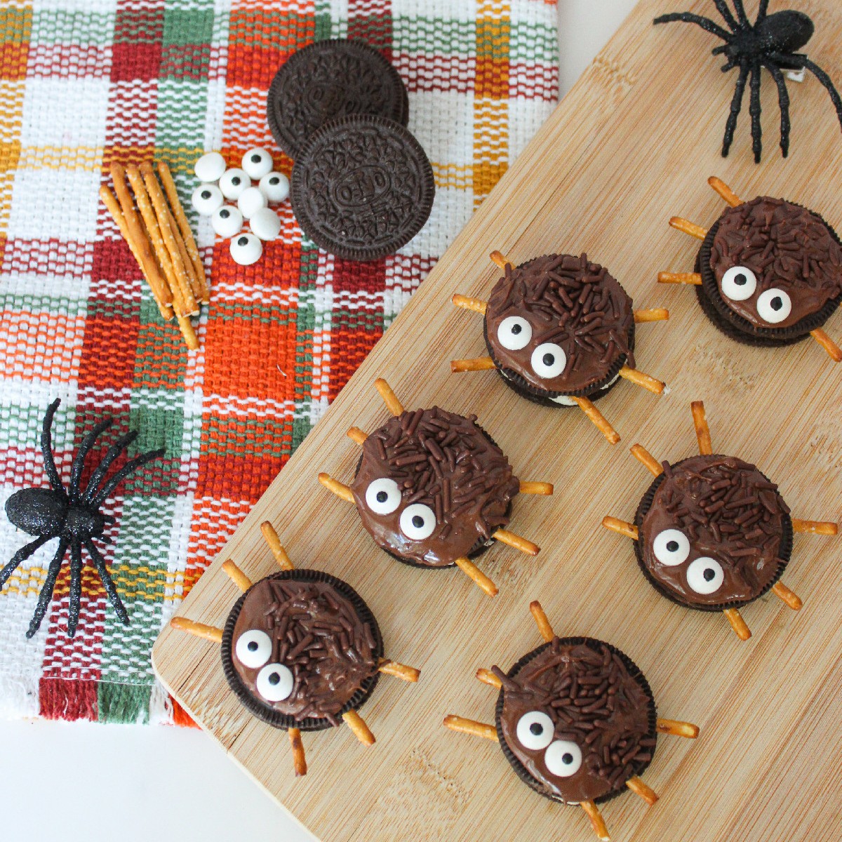 Oreo Spider Cookies