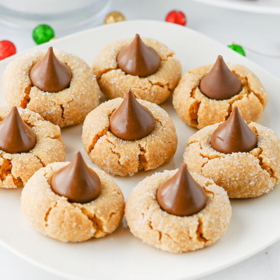 Easy Peanut Butter Blossom Cookies