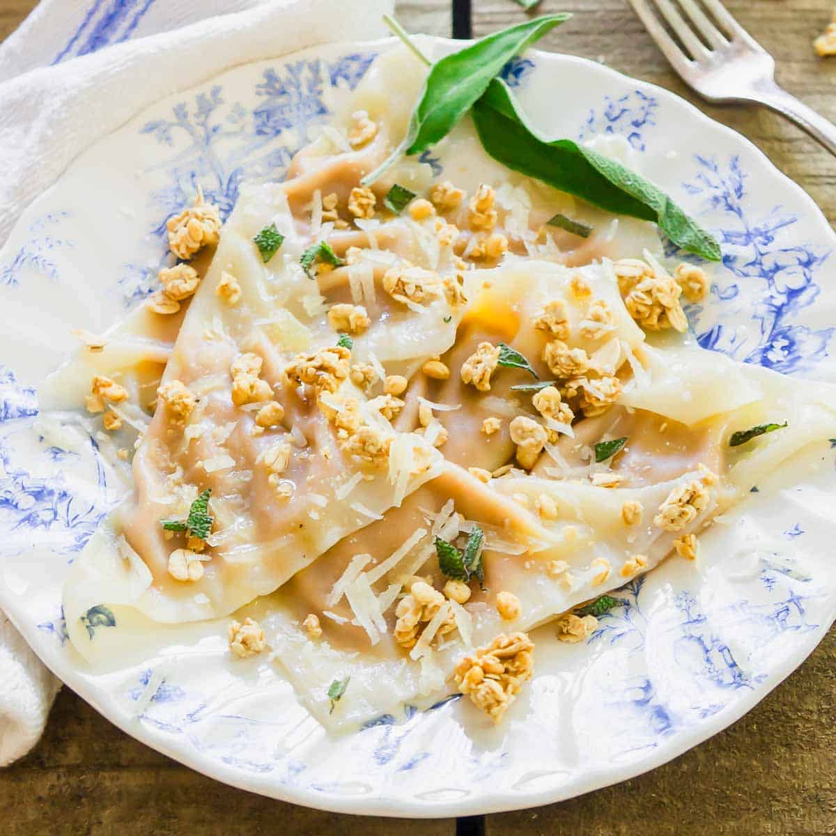 Easy Homemade Pumpkin Ravioli