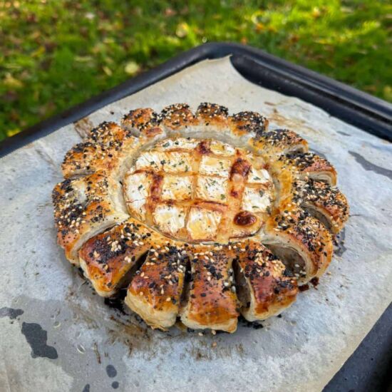 Sausage Roll & Camembert Wreath