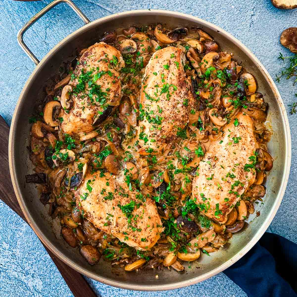 Skillet Chicken with Mushrooms