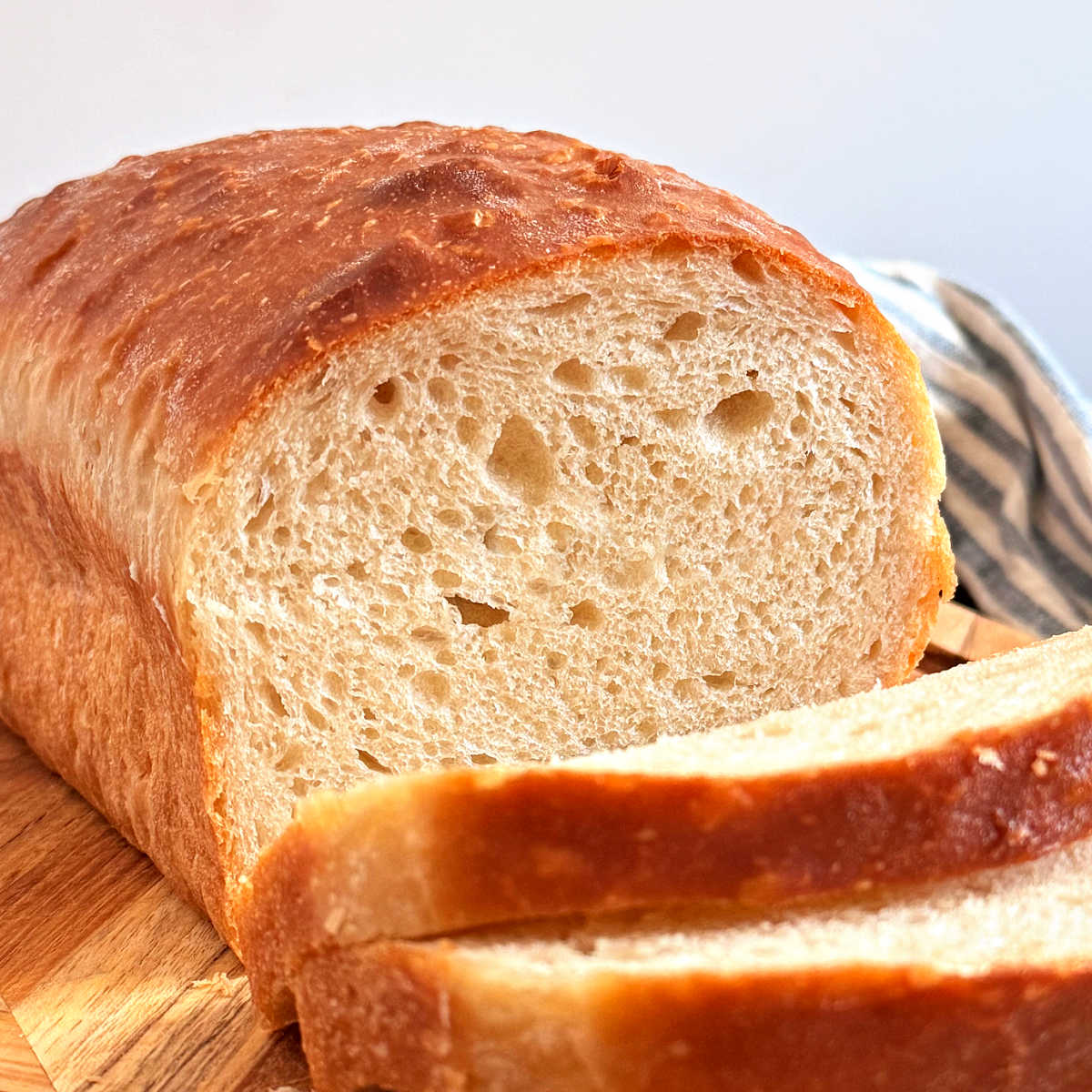 Sourdough Sandwich Bread