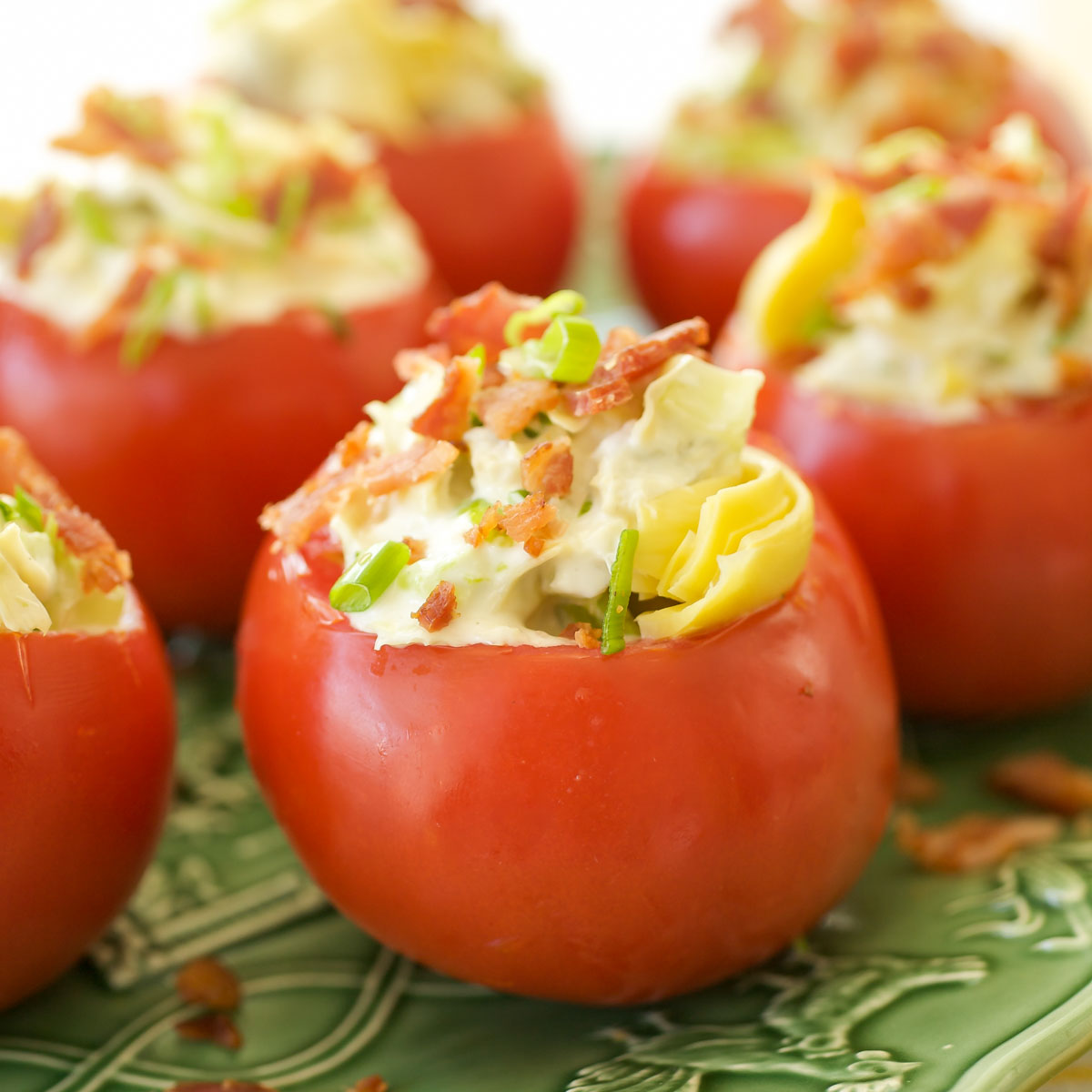 Stuffed Tomatoes with Artichokes