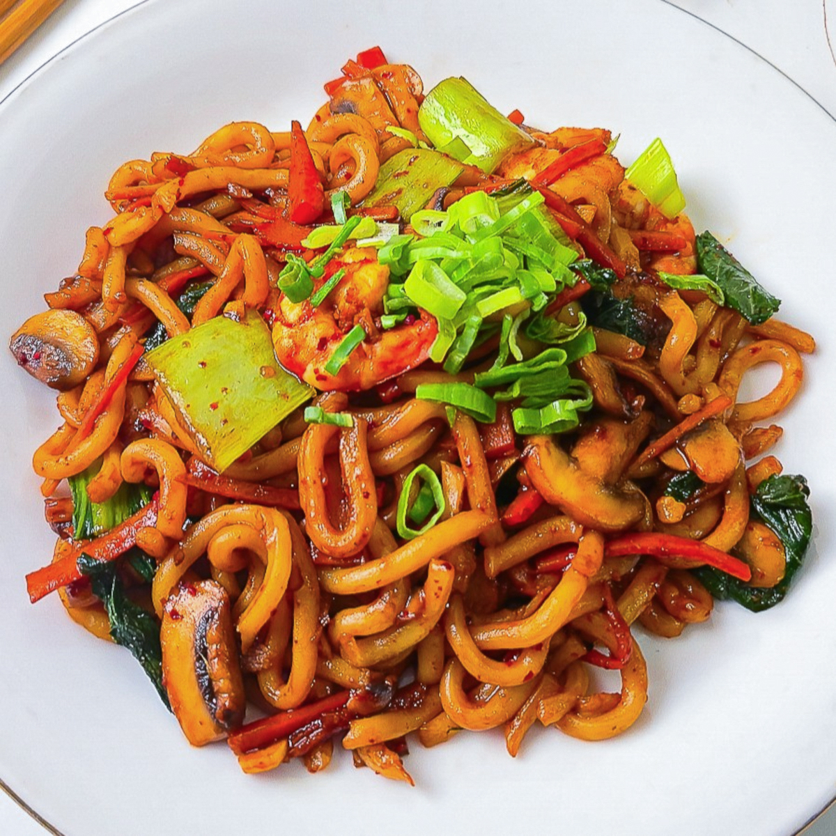Easy Yaki Udon Stir Fry with Shrimp