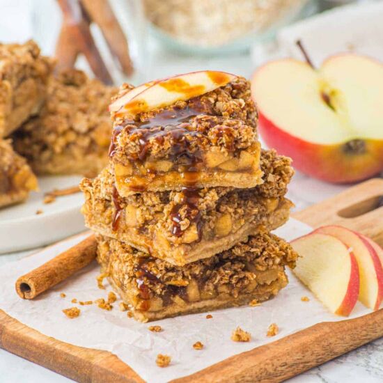 Apple Oatmeal Bars