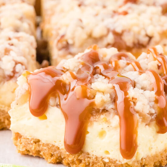 Caramel Apple Cheesecake Bars