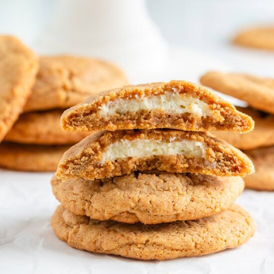 Cheesecake Stuffed Cookies