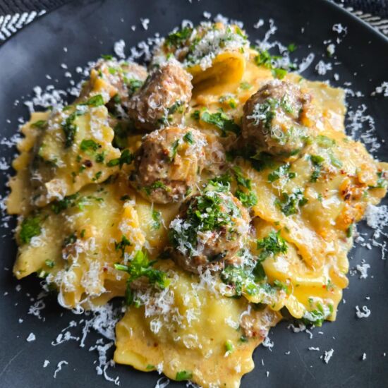 Creamy Ravioli & Meatballs