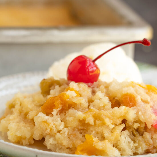 Dolly Parton’s Fruit Cobbler