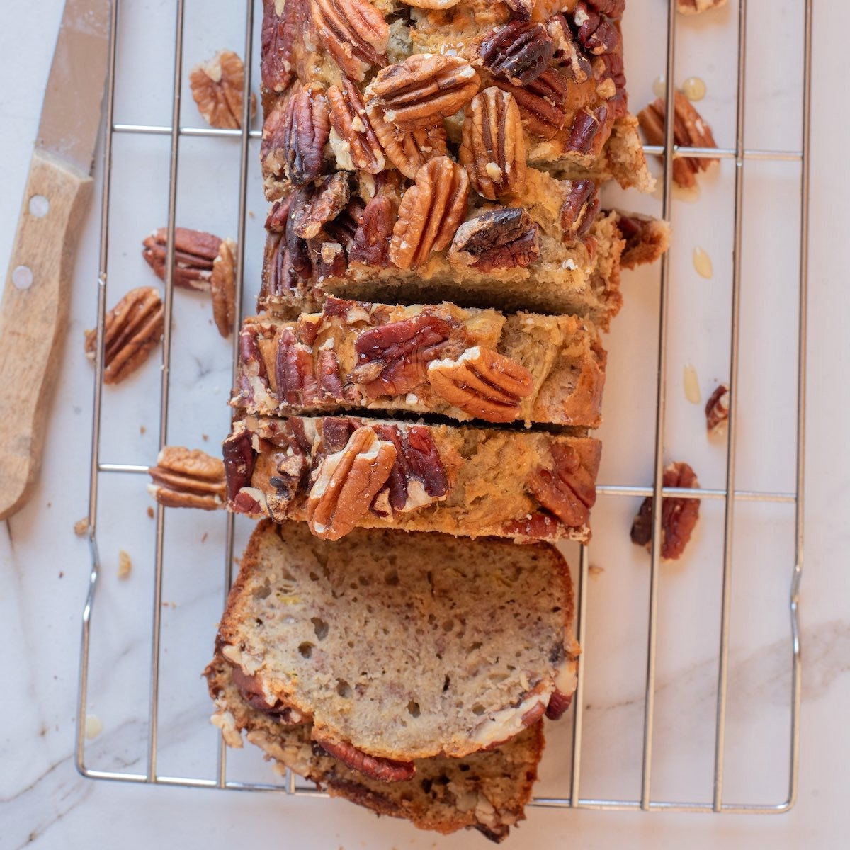 Easy Banana Pecan Bread