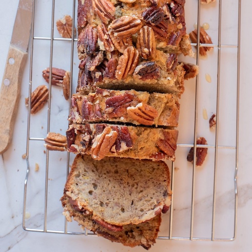 Easy Banana Pecan Bread