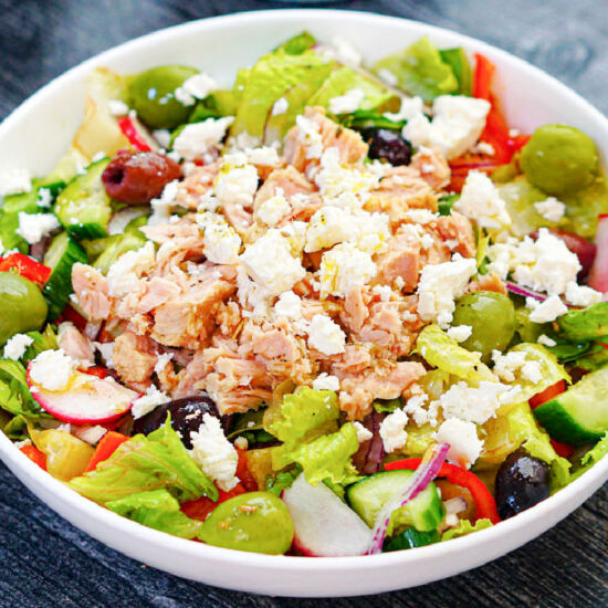 Easy Greek Tuna Salad (low carb)