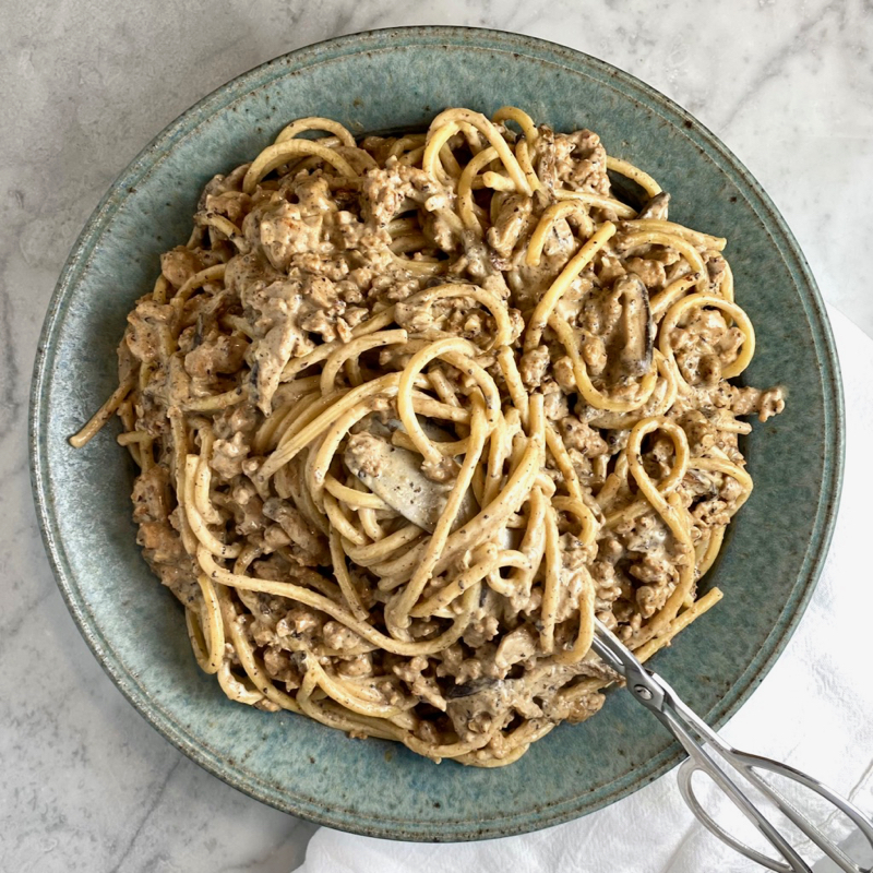 Bucatini with Mushroom Cream Sauce