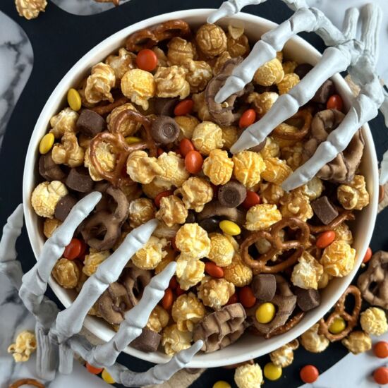 Monster Munch Halloween Snack Mix