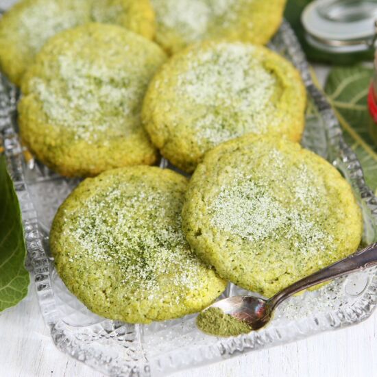 Chewy Fig Leaf Sugar Cookie
