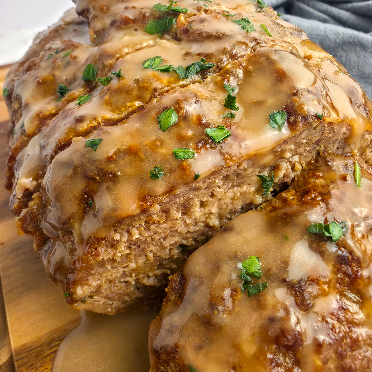 Meatloaf with Brown Gravy