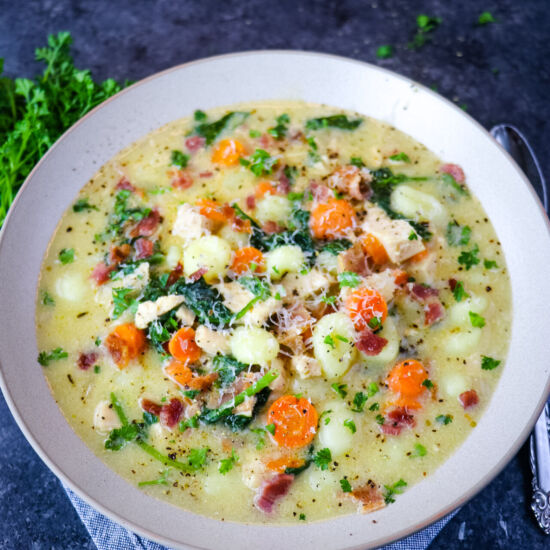 Olive Garden Chicken Gnocchi Soup