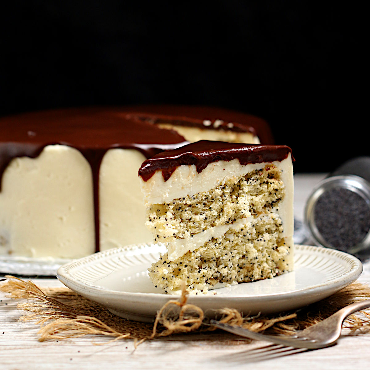 Poppyseed Sponge Cake