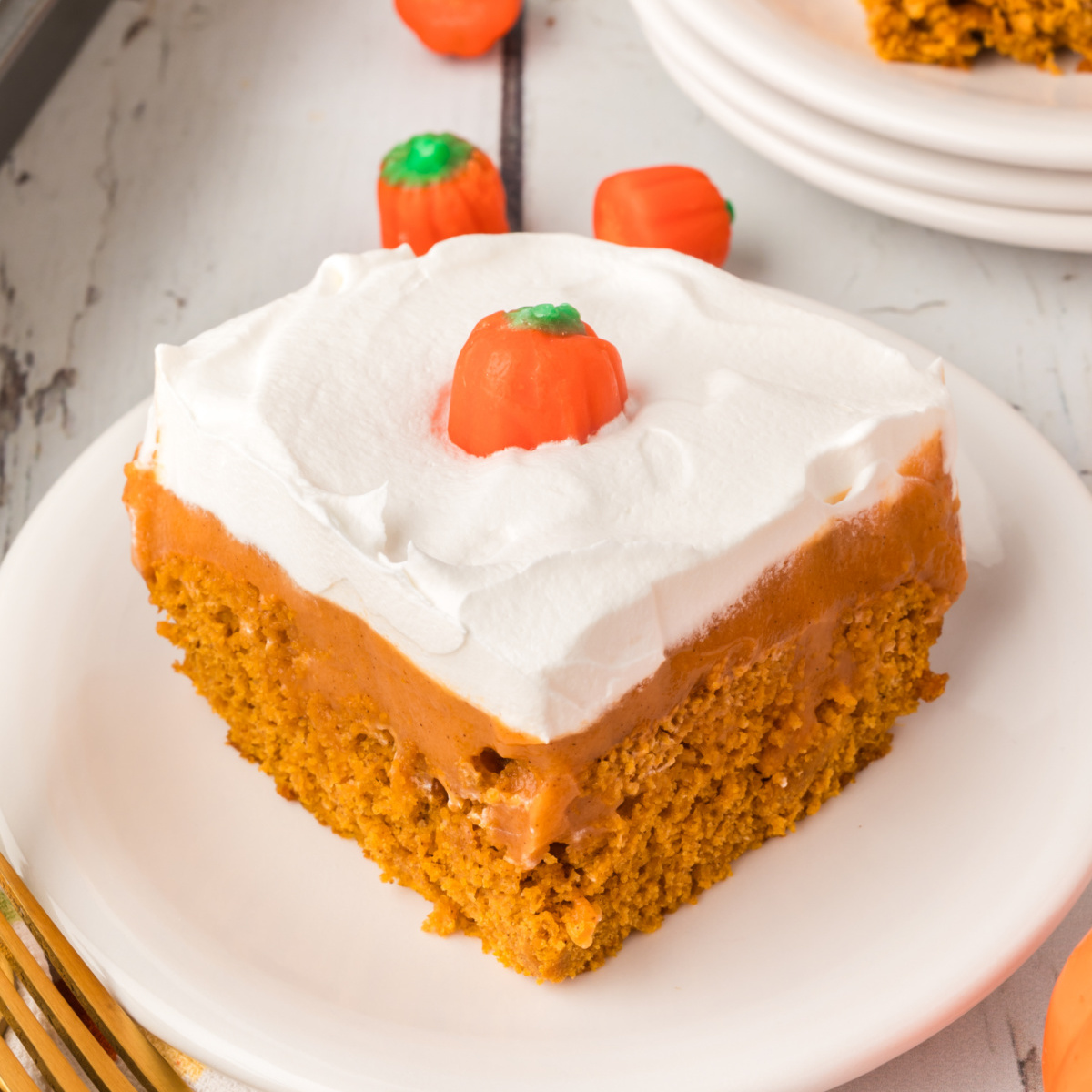 Pumpkin Spice Poke Cake