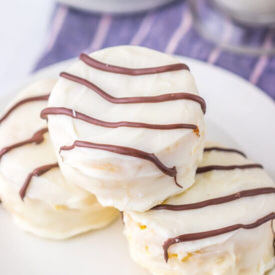 Copycat Zebra Cakes
