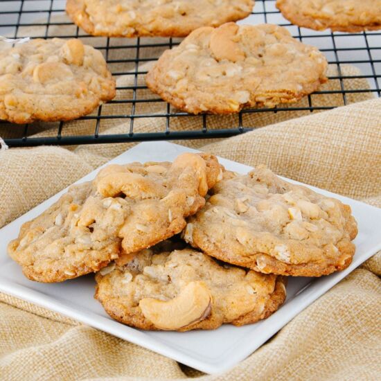Salty-Sweet Cashew Cookies