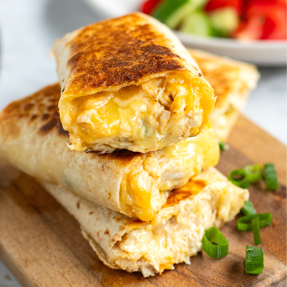 Cheesy Garlic Chicken Wraps