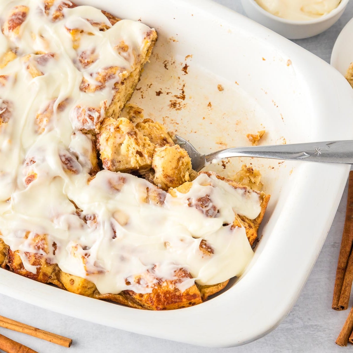 Cinnamon Roll Breakfast Casserole