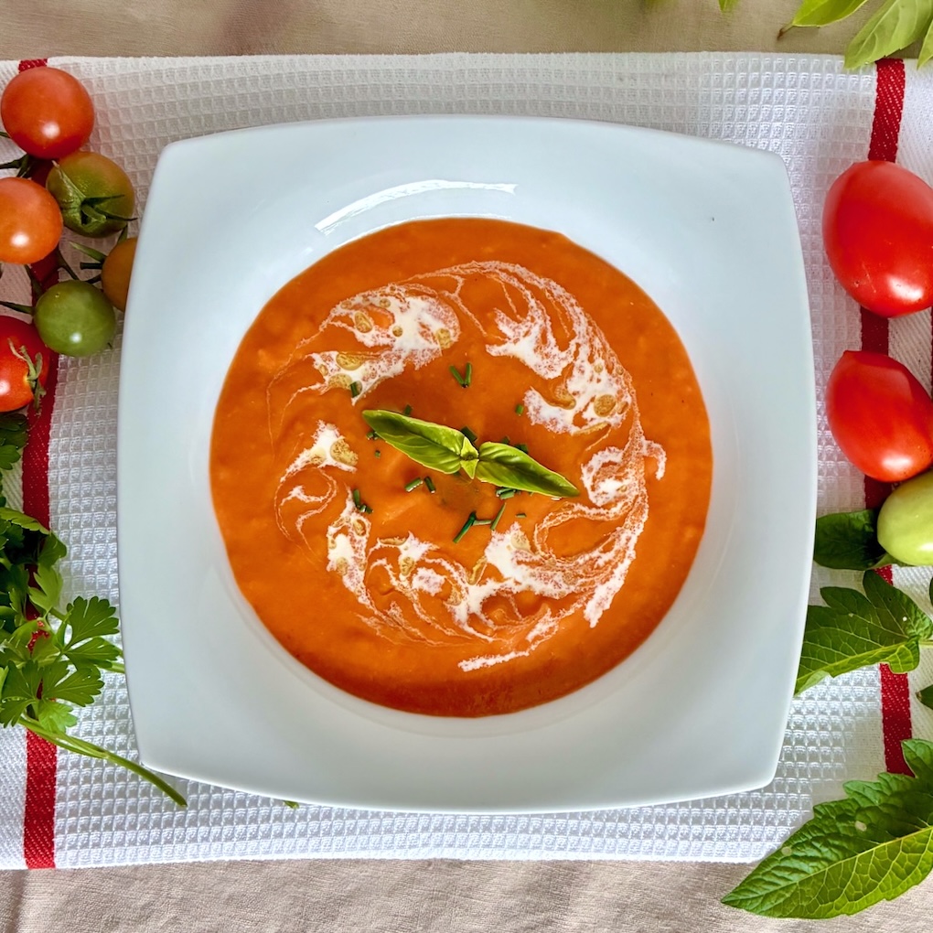 Fresh Tomato Soup