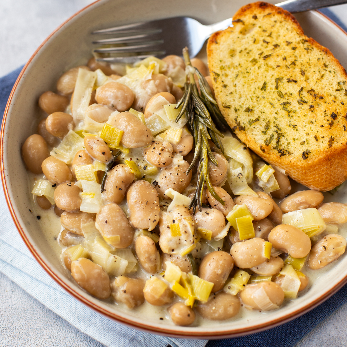Creamy Butter Beans with Leeks