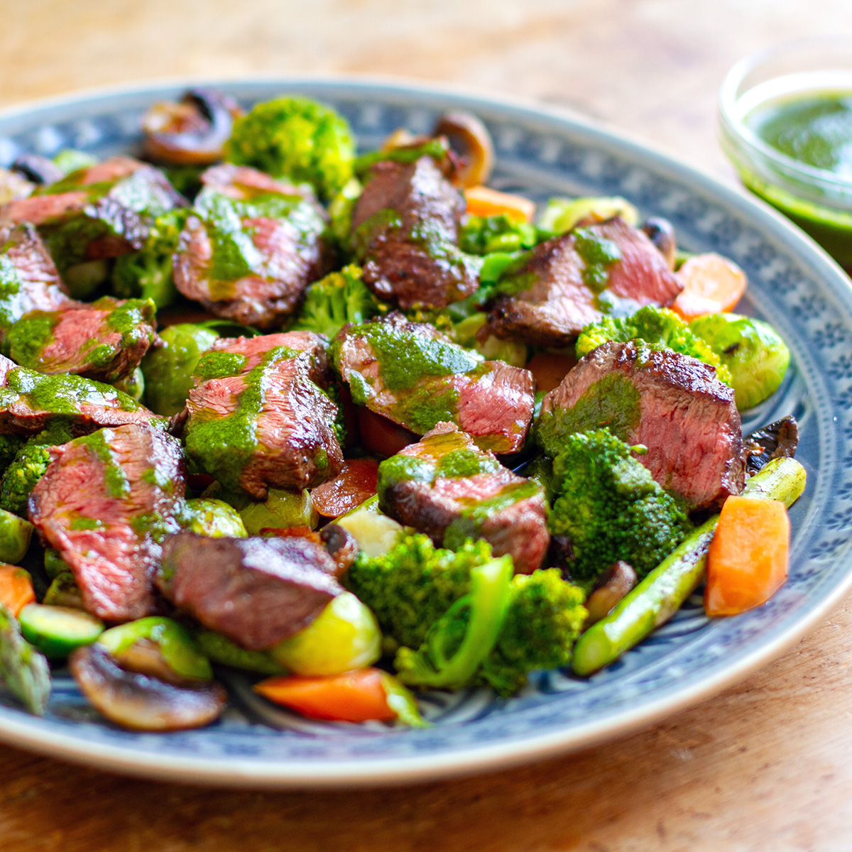 Flat Iron Steak With Zingy Sauce