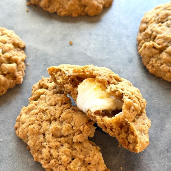Marshmallow Stuffed Oatmeal Cookies