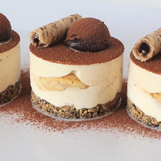 Tiramisu Mini Cheesecake