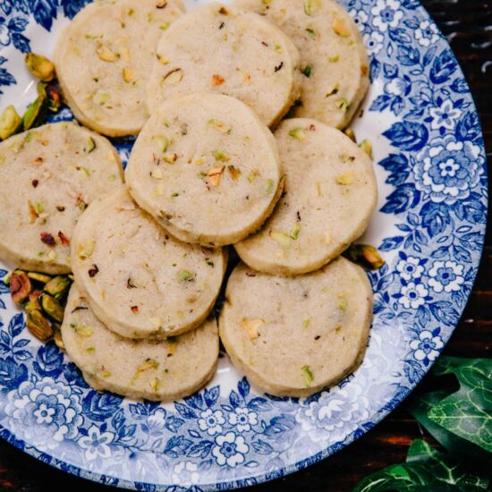 Pistachio Shortbread Cookies