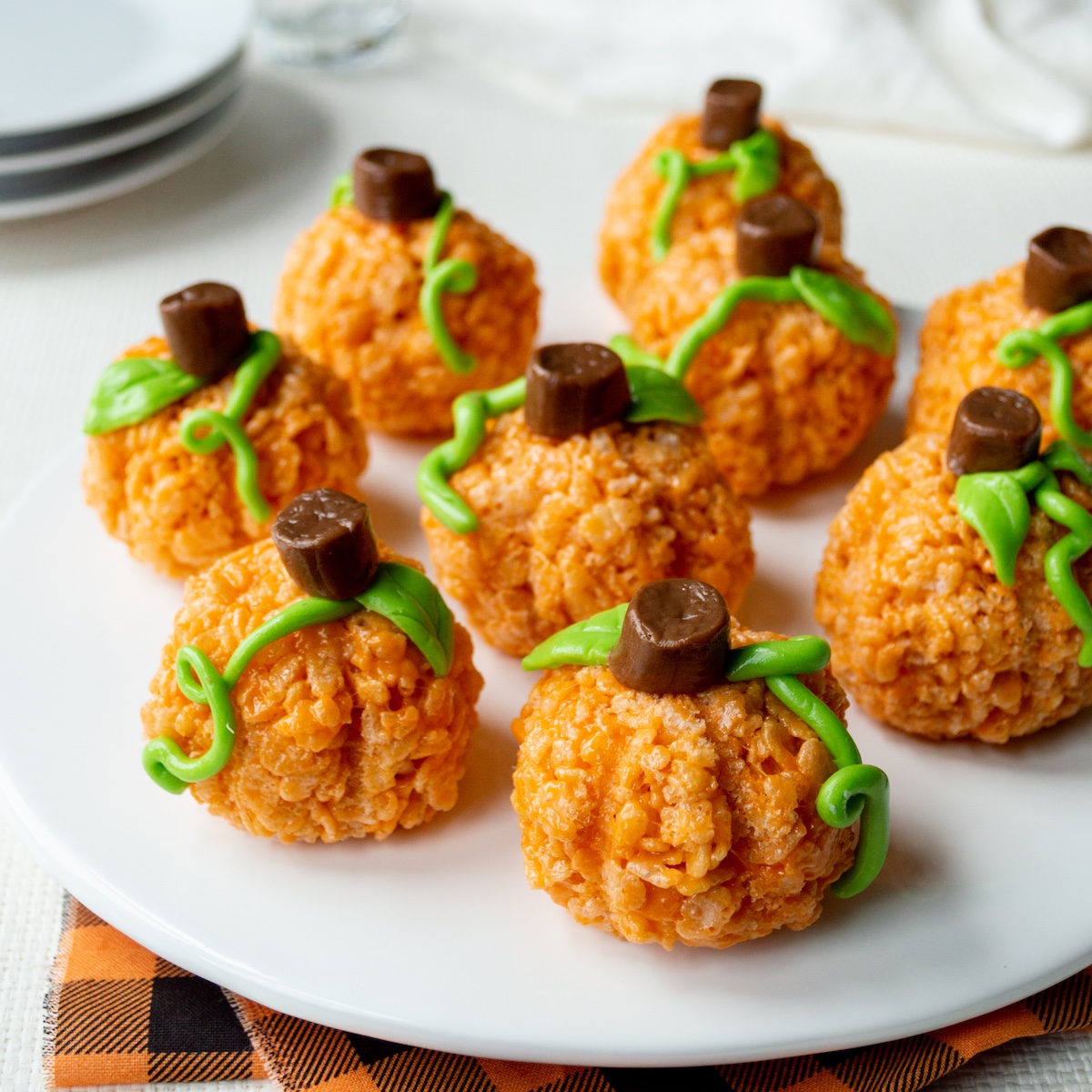 Pumpkin Rice Krispie Treats